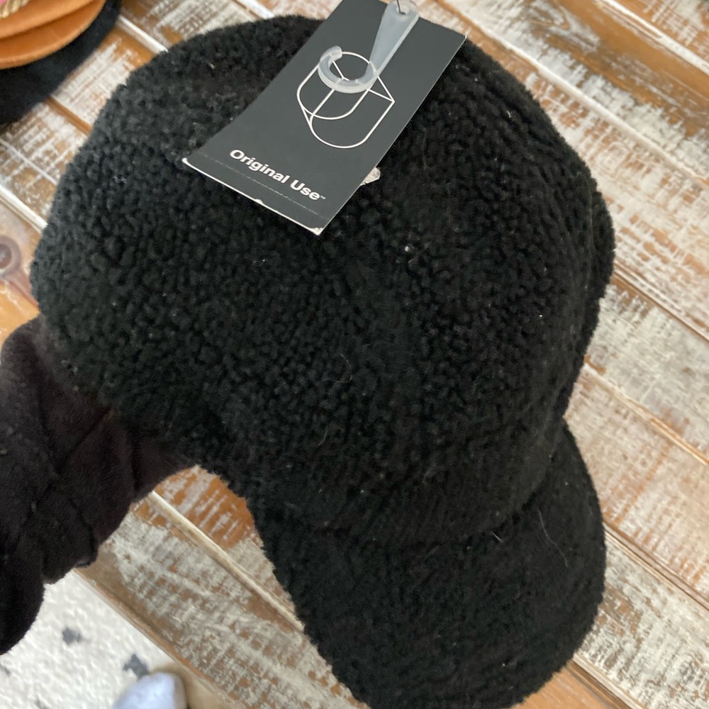 Original Use Black Fleece Cap